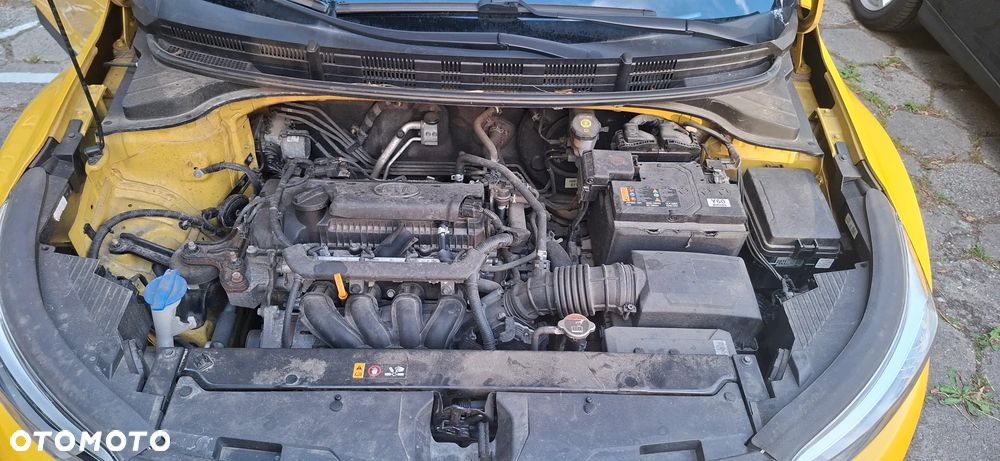 Kia Stonic 1.4 L - 5