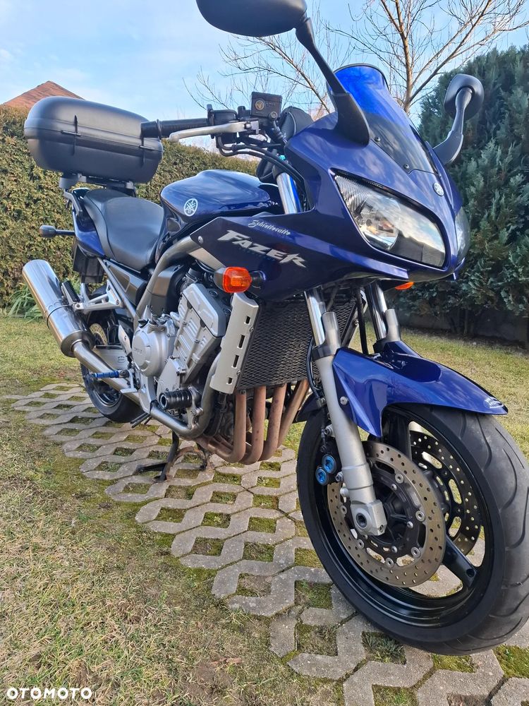 Yamaha FZS - 9