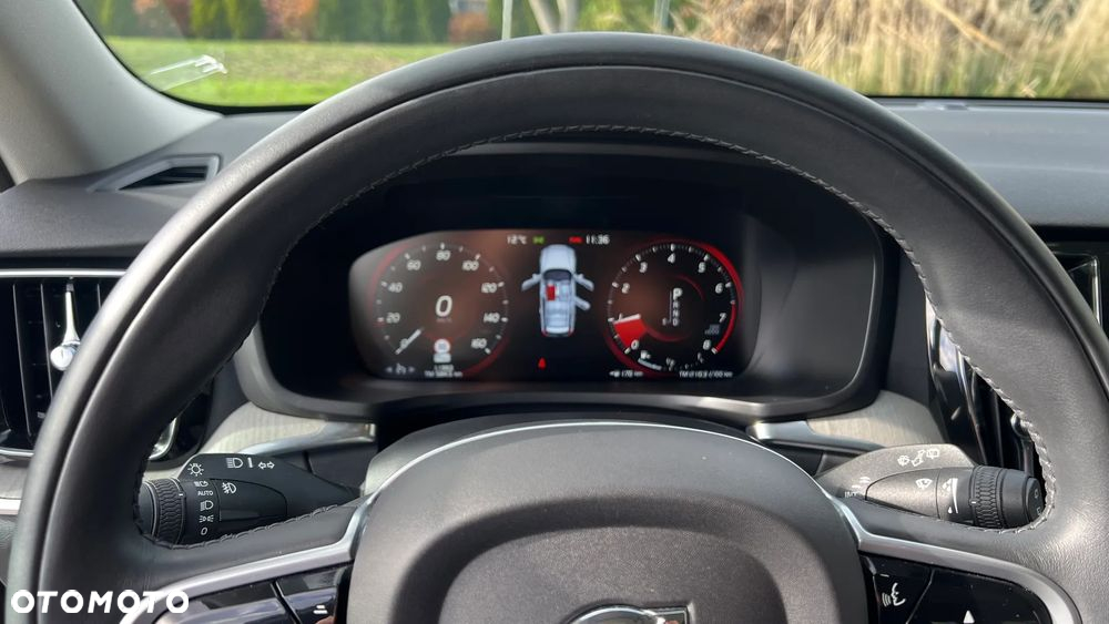 Volvo V60 Cross Country - 6