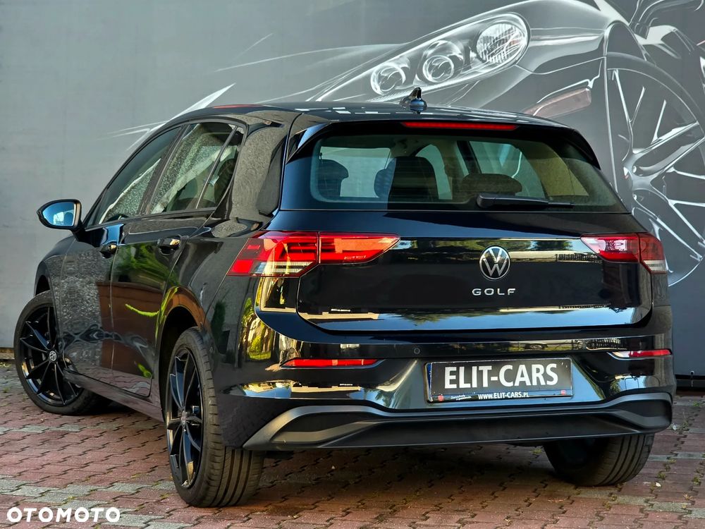 Volkswagen Golf - 16
