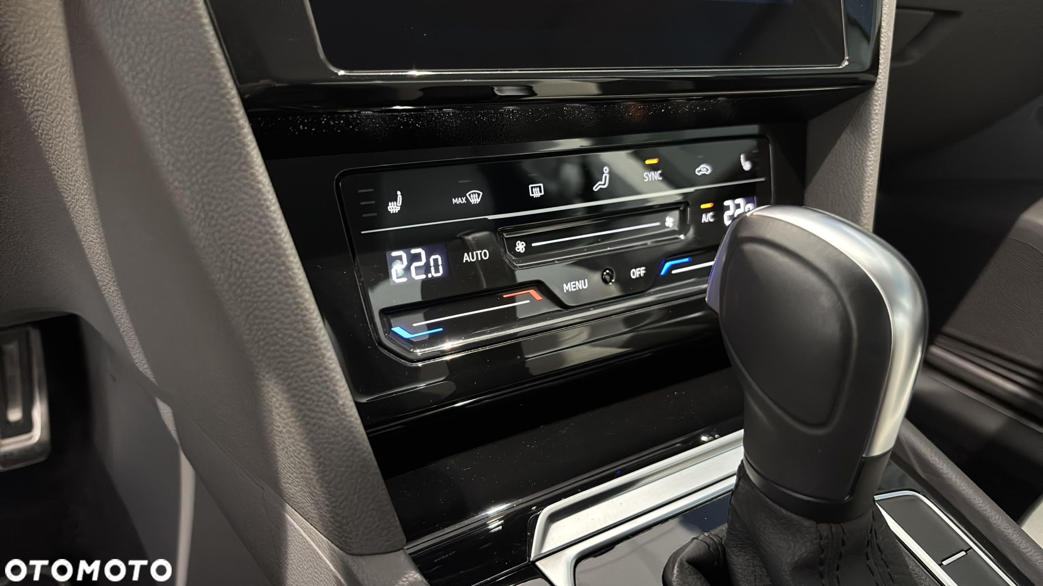 Volkswagen Arteon 2.0 TSI Elegance DSG - 24
