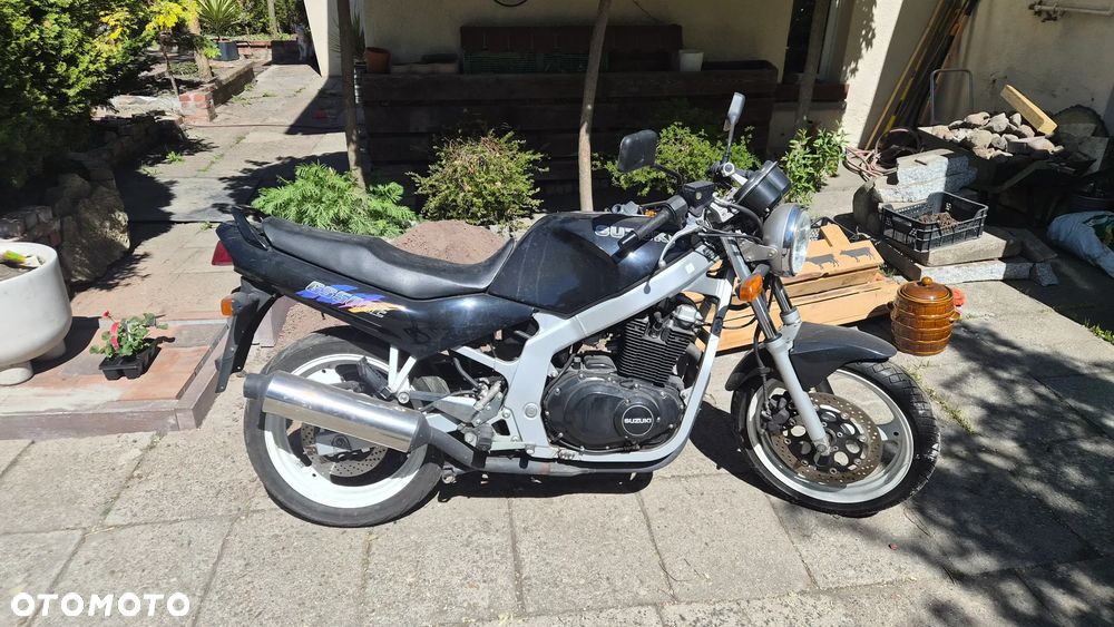 Suzuki GS - 1