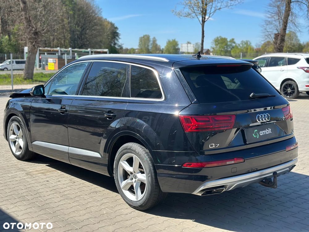 Audi Q7 - 4