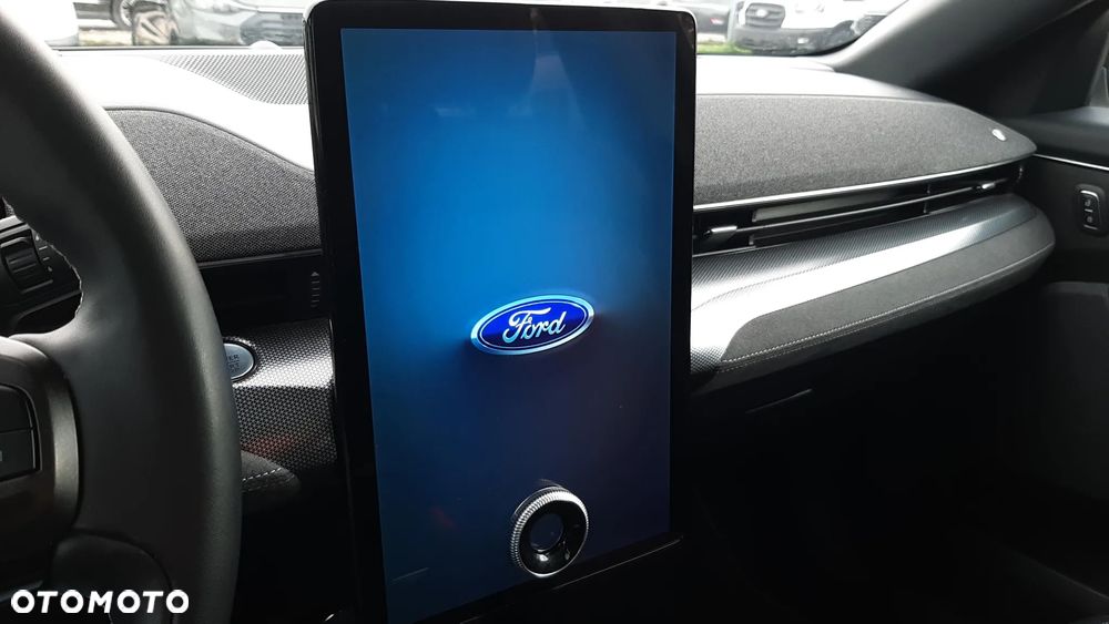 Ford Mustang Mach-E 98kWh AWD GT - 32