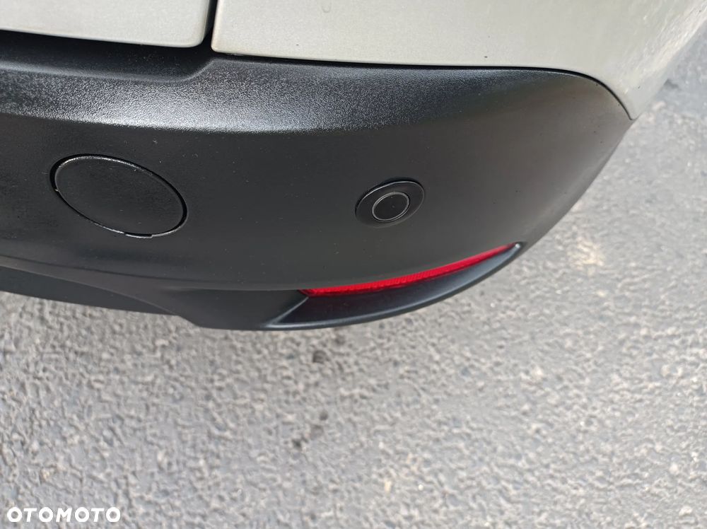 Ford Focus 1.6 TDCi DPF SYNC Edition - 23