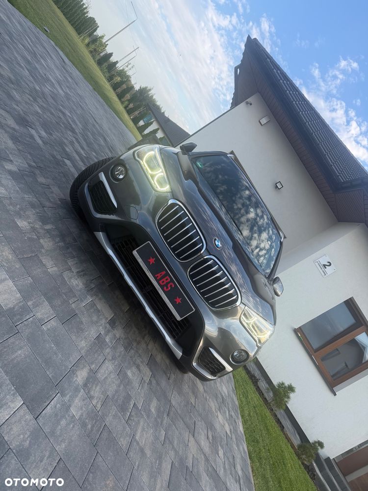 BMW X1 sDrive20i xLine - 4