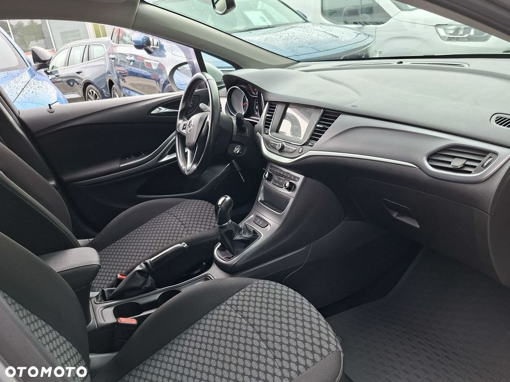 Opel Astra 1.4 Enjoy - 17