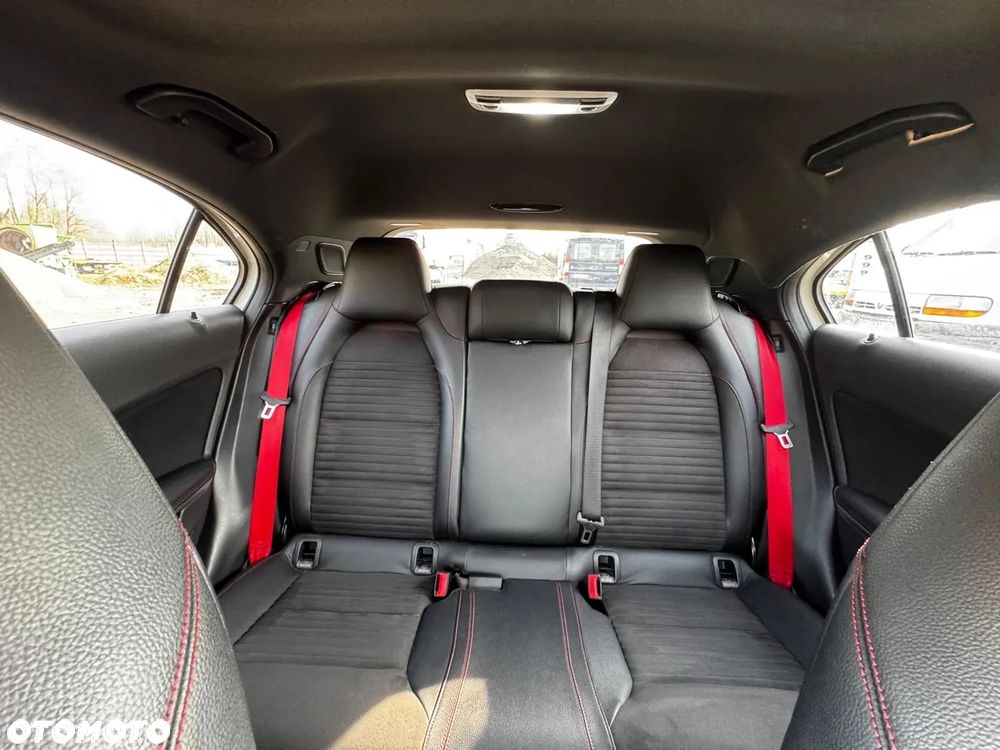 Mercedes-Benz Klasa A ver-180-d-edition-1-7g--dct - 36