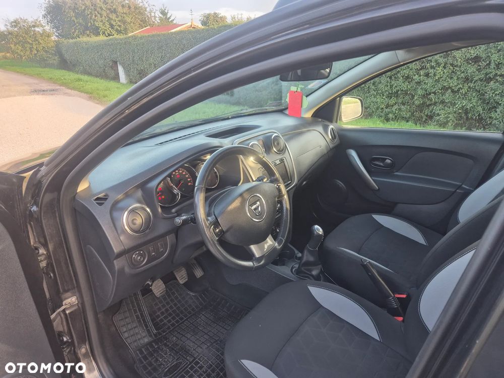 Dacia Sandero - 9