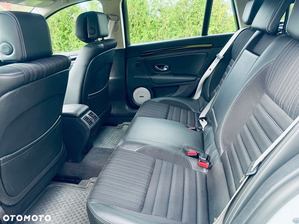 Renault Laguna 2.0 dCi Bose Edition - 12