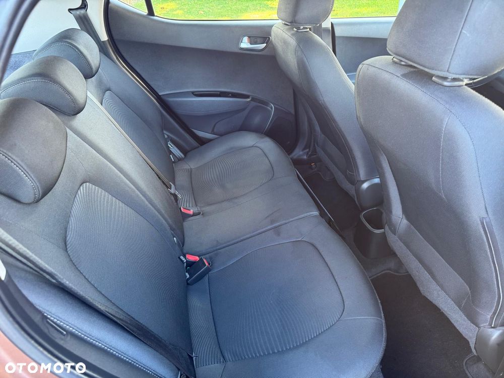Hyundai i10 - 17