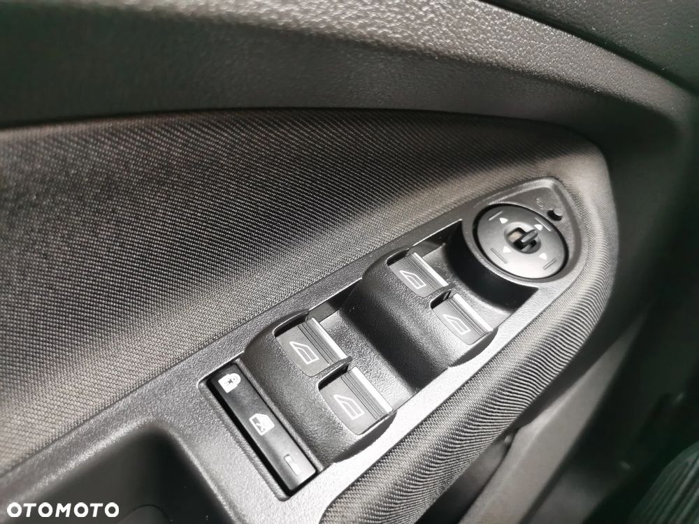 Ford C-MAX 1.5 EcoBoost Start-Stop-System Titanium - 20