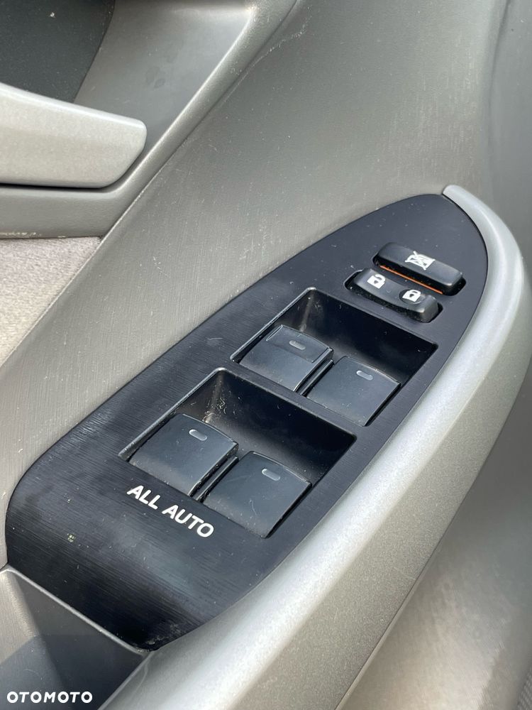 Toyota Prius (Hybrid) Comfort - 21