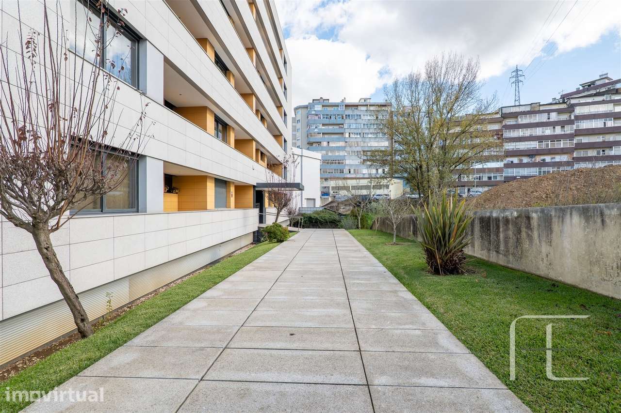 Apartamento T3 Venda em Oliveira do Douro,Vila Nova de Gaia - Grande imagem: 3/49
