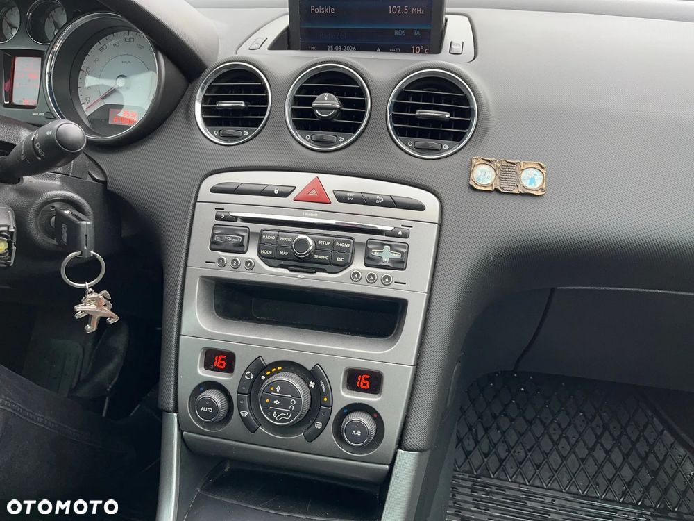 Peugeot 308 2.0 HDi Premium - 17