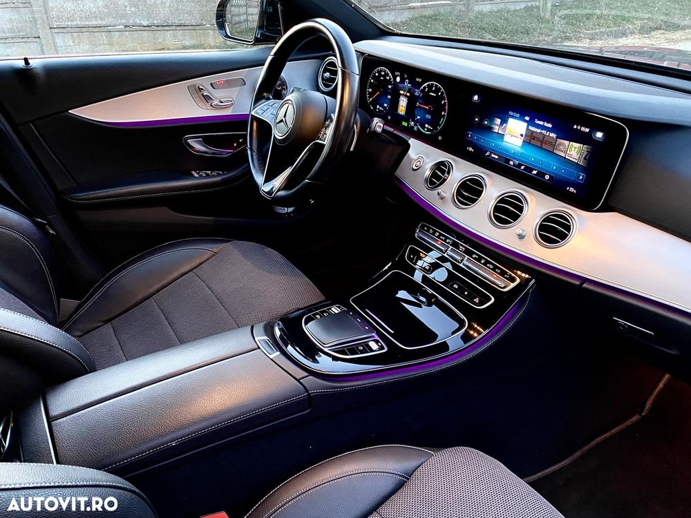 Mercedes-Benz E - 16