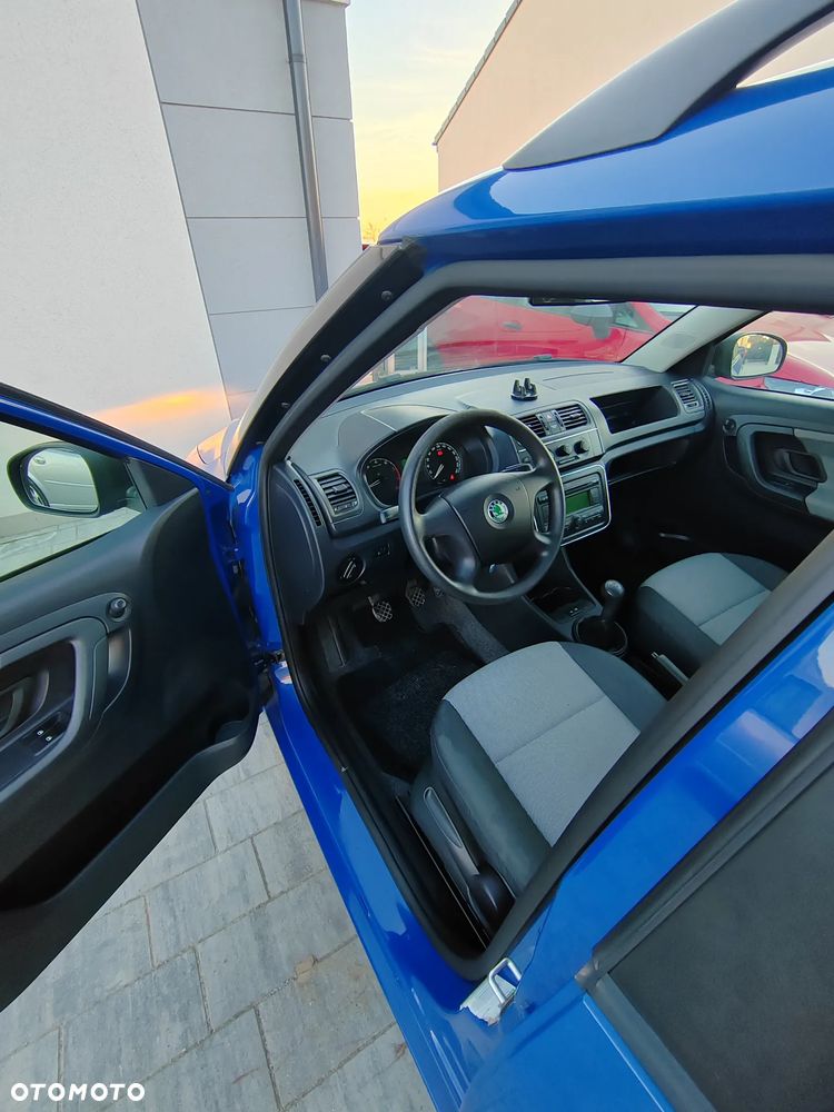 Skoda Fabia 1.2 HTP SPECIAL - 4