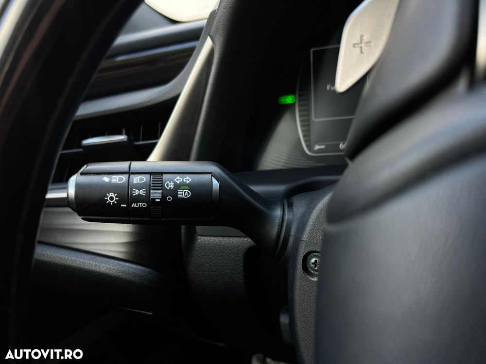 Lexus Seria ES 300h Executive Line - 23