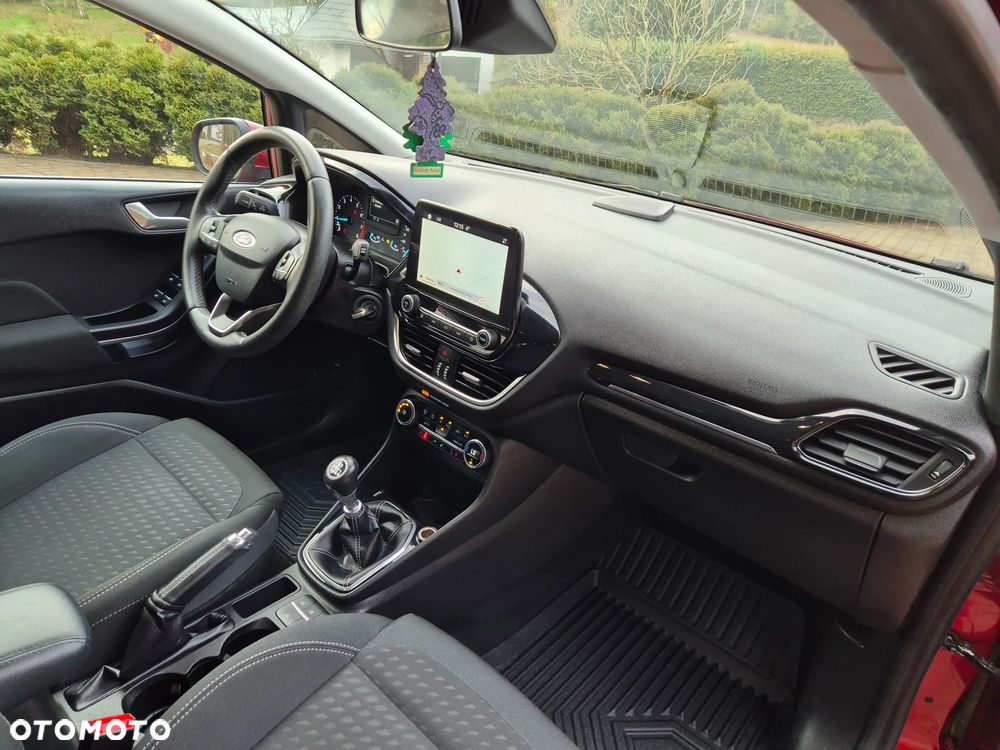 Ford Fiesta 1.0 EcoBoost Titanium - 28