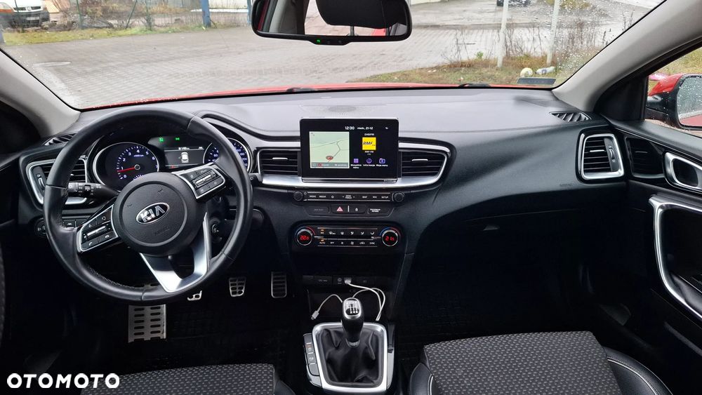 Kia Ceed 1.4 T-GDI L Business Line - 10