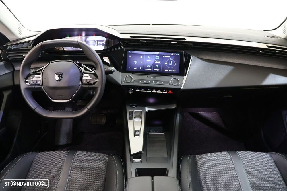 Peugeot 408 1.6 Hybrid Allure e-EAT8 - 6