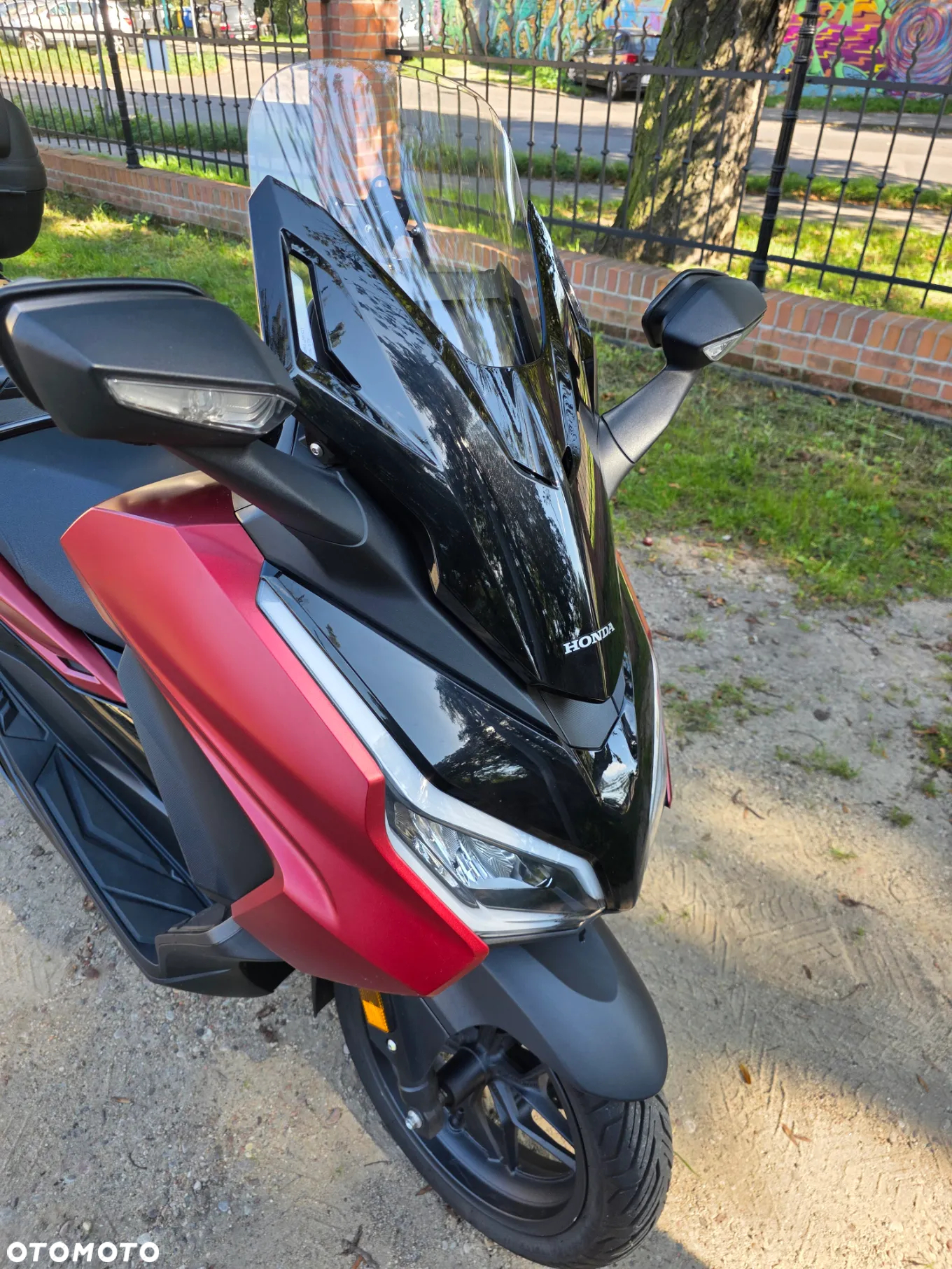 Honda NSS - 15