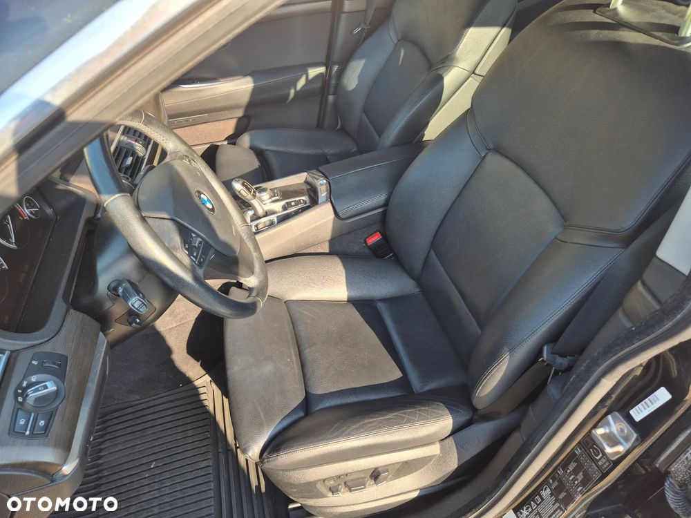 BMW 5GT 530d xDrive - 10