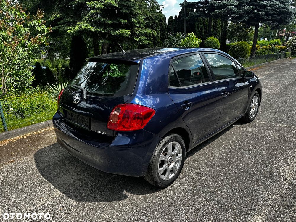 Toyota Auris 1.4 VVT-i Sol - 4