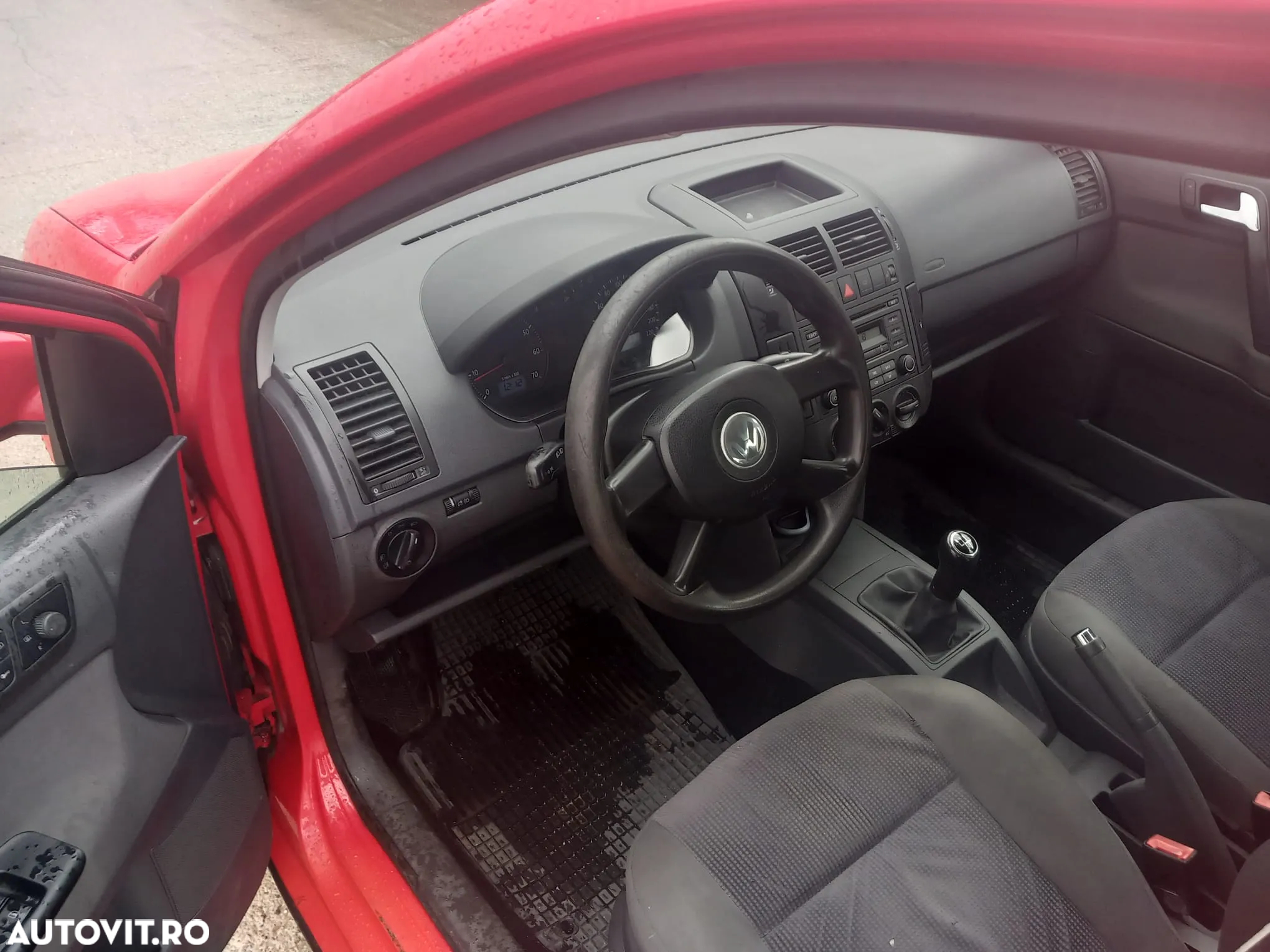 Volkswagen Polo - 7