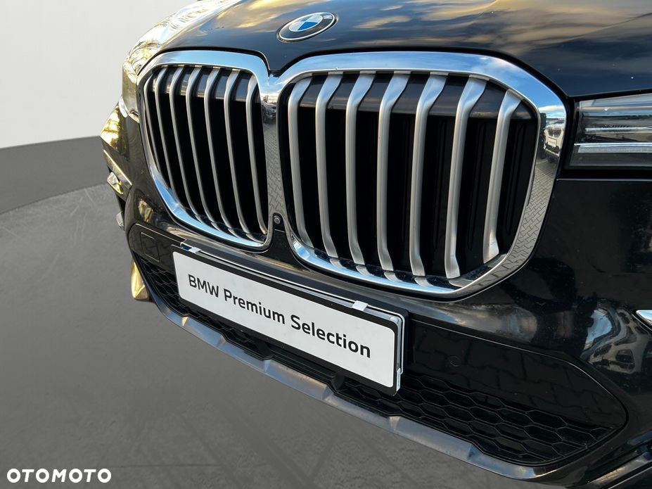 BMW X7 - 9