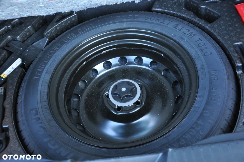 Nissan Qashqai 1.3 DIG-T ACENTA - 8