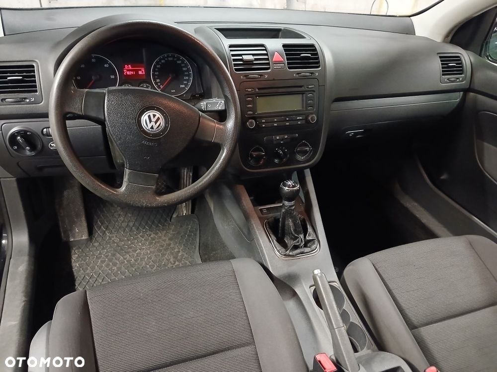 Volkswagen Golf - 7
