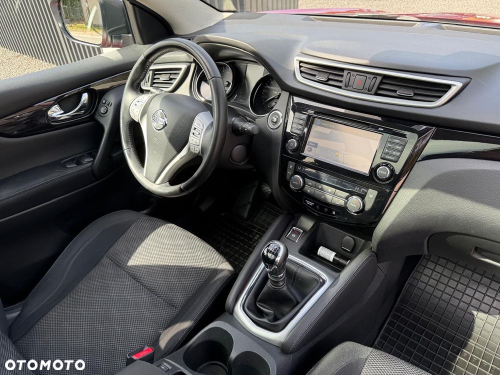 Nissan Qashqai 1.6 DIG-T N-Connecta - 12