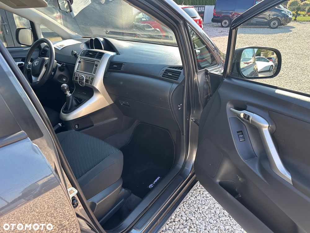 Toyota Verso 1.8 5-Sitzer Skyview Edition - 16
