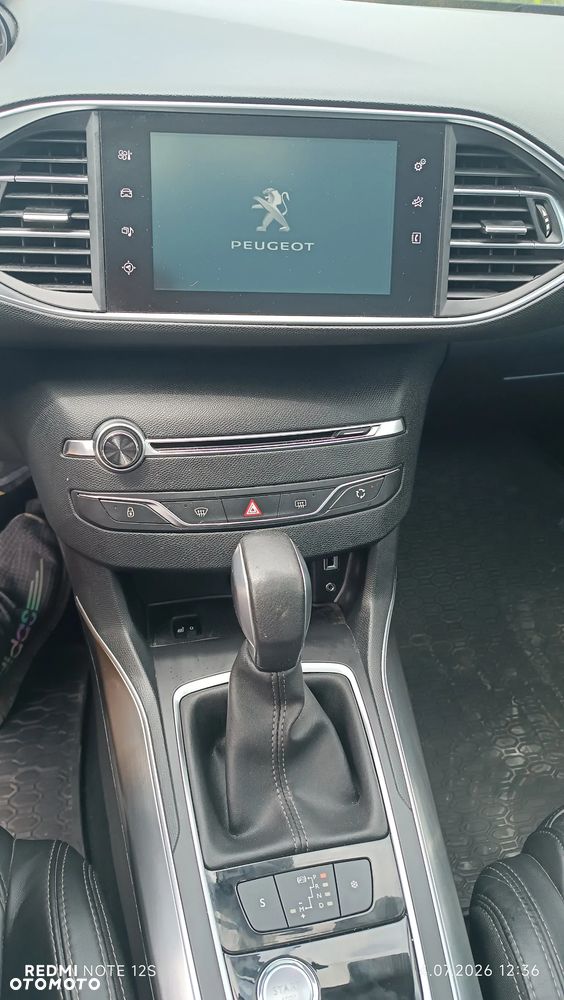 Peugeot 308 BlueHDi FAP 150 EAT6 Stop & Start Allure - 12