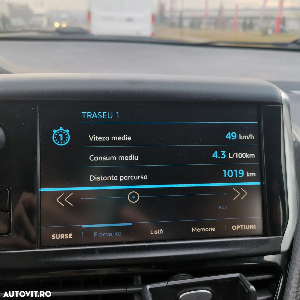 Peugeot 2008 1.6 BlueHDi FAP S&S Active - 17
