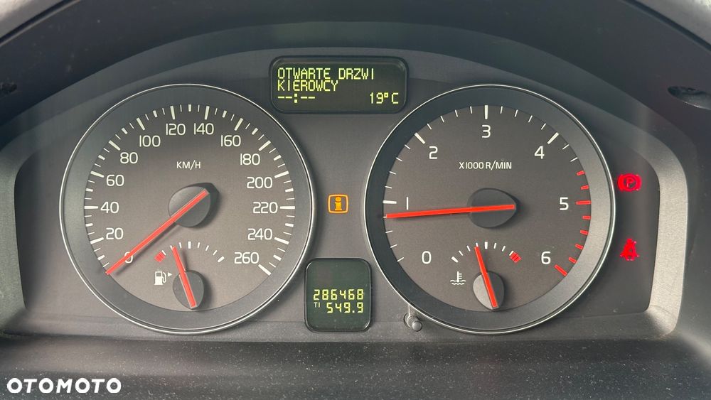 Volvo V50 2.0D DPF Momentum - 12