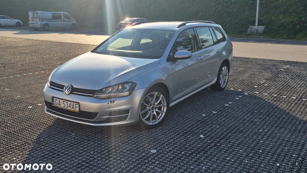 Volkswagen Golf VII 1.6 TDI BMT Comfortline DSG - 2