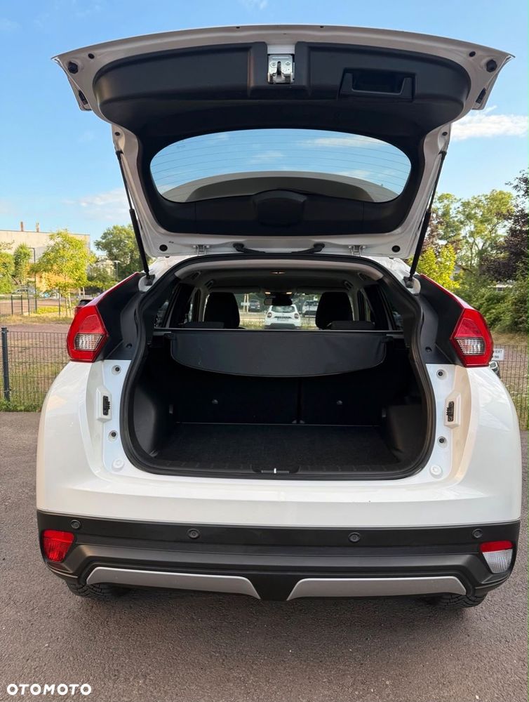 Mitsubishi Eclipse Cross - 15