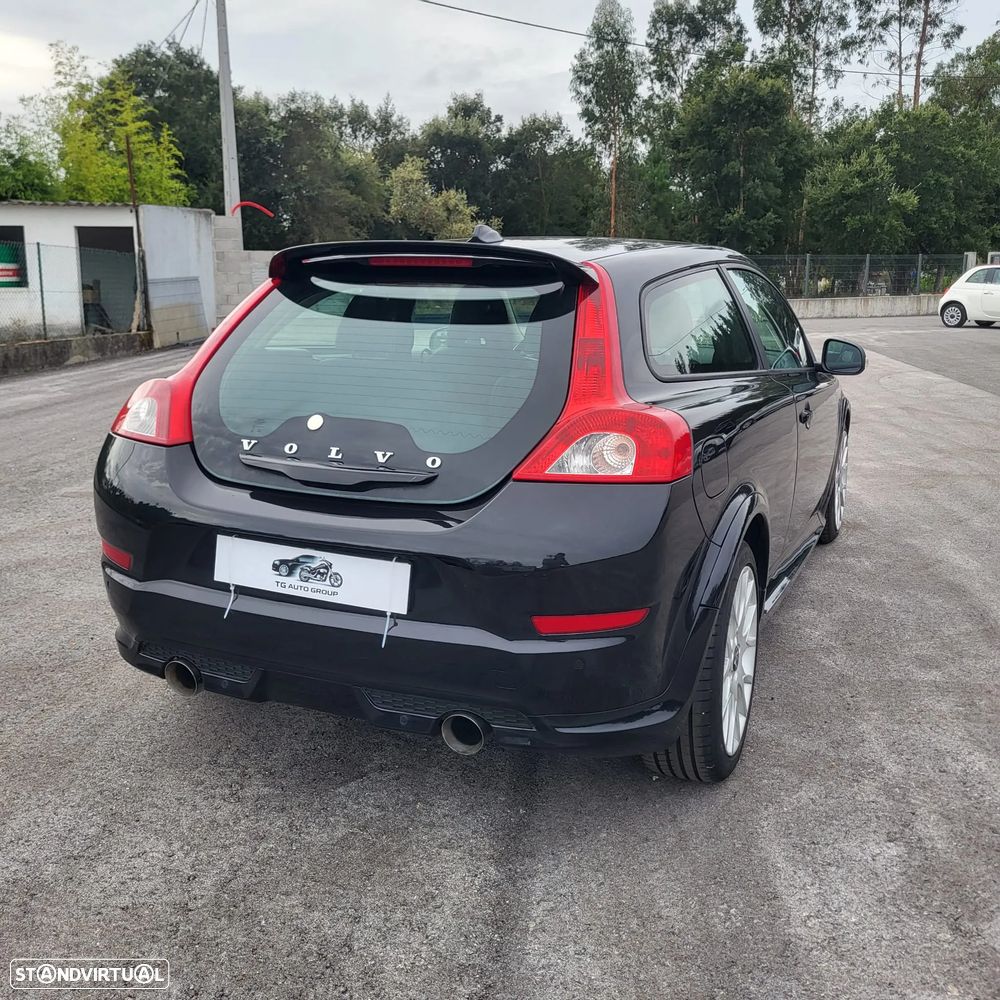 Volvo C30 D2 RDesign Edition - 12