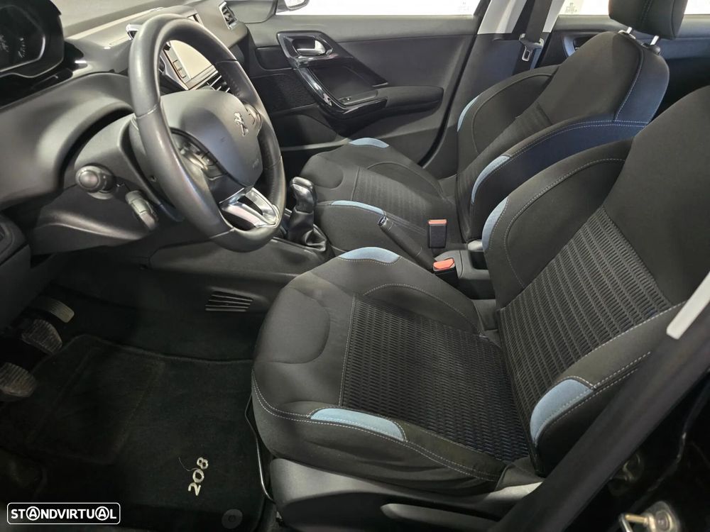 Peugeot 208 1.6 e-HDi Active - 14