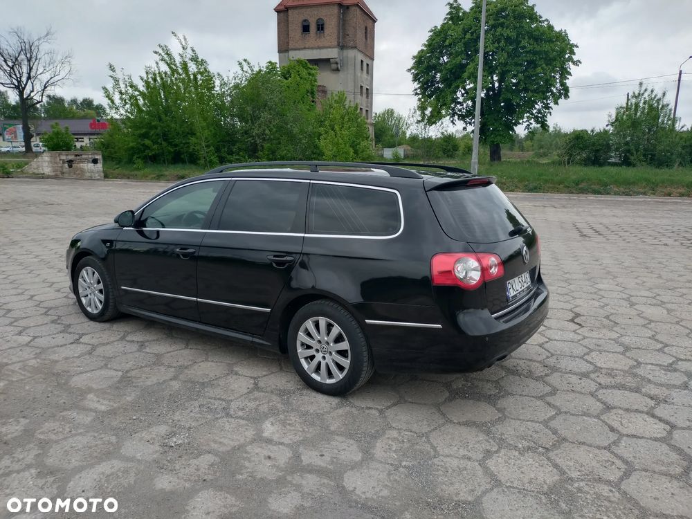 Volkswagen Passat 2.0 TDI Comfortline R-Style - 7