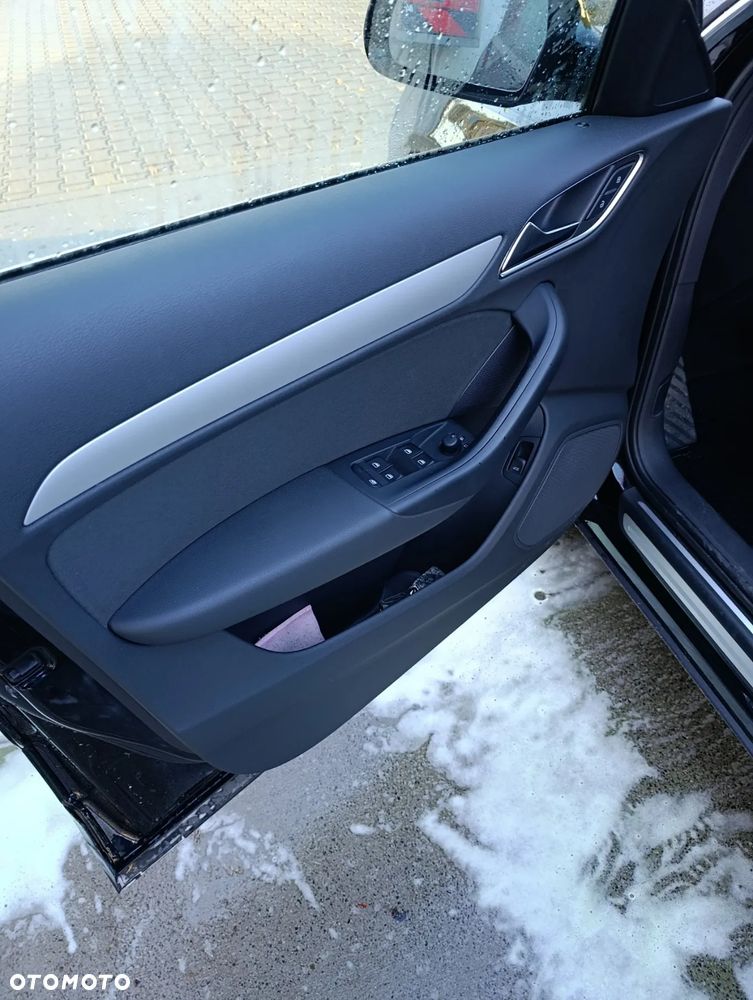 Audi Q3 2.0 TDI Quattro Sport S tronic - 12