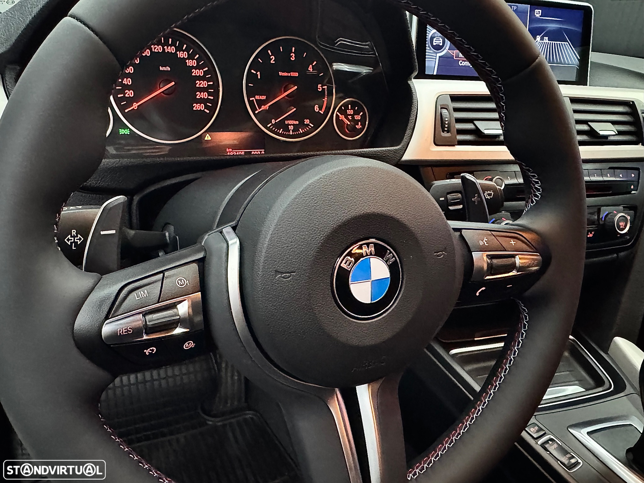 BMW 318 d Touring Auto Line Modern - 11