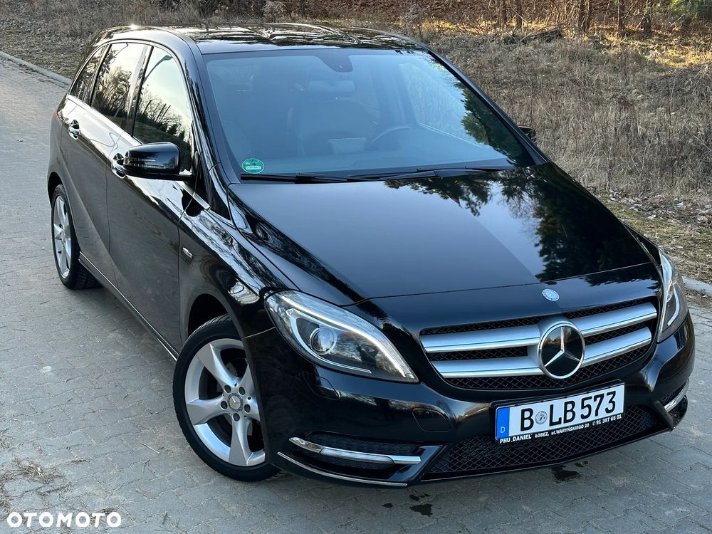 Mercedes-Benz Klasa B 180 CDI (BlueEFFICIENCY) - 1