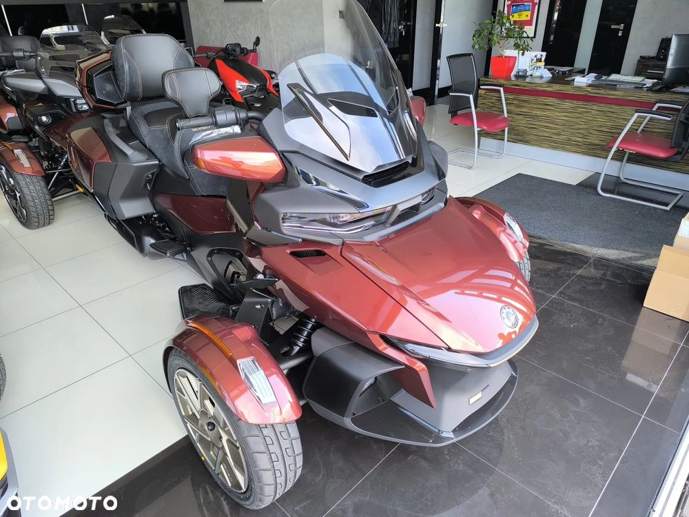 Can-Am Spyder - 3