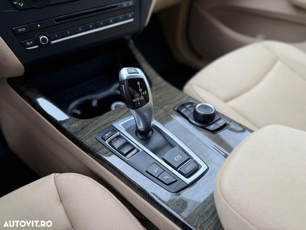 BMW X3 xDrive20d Aut. - 11