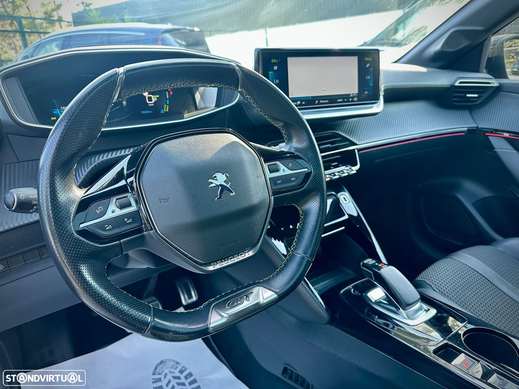 Peugeot e-208 50 kWh GT Line - 16