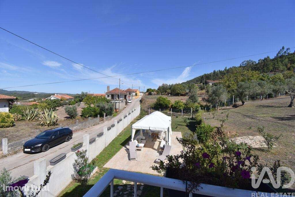 Casa tradicional T2 em São Miguel, Santa Eufémia e Rabaçal de 296,00 m - Grande imagem: 5/30