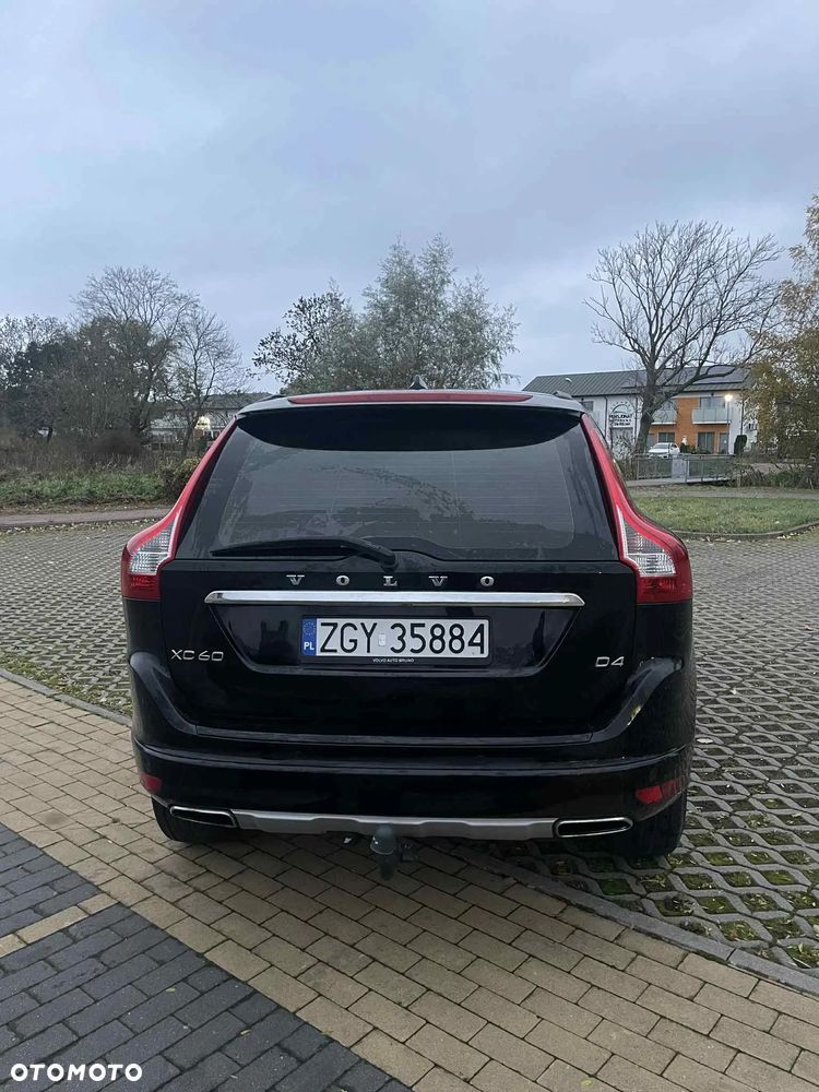 Volvo XC 60 D4 Drive-E R-Design Momentum - 5